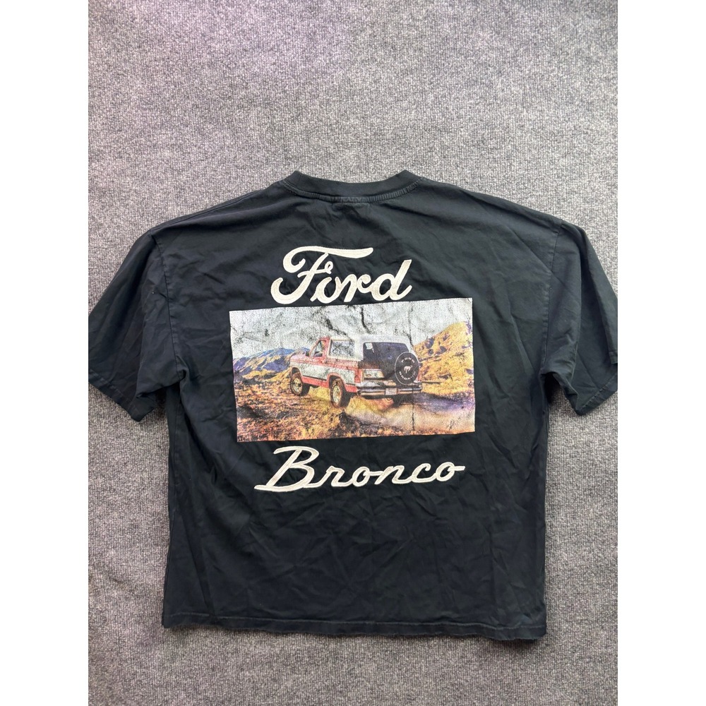 Forever 21 Ford Bronco T-Shirt Men Size M Black Graphic Pocket Tee Streetwear